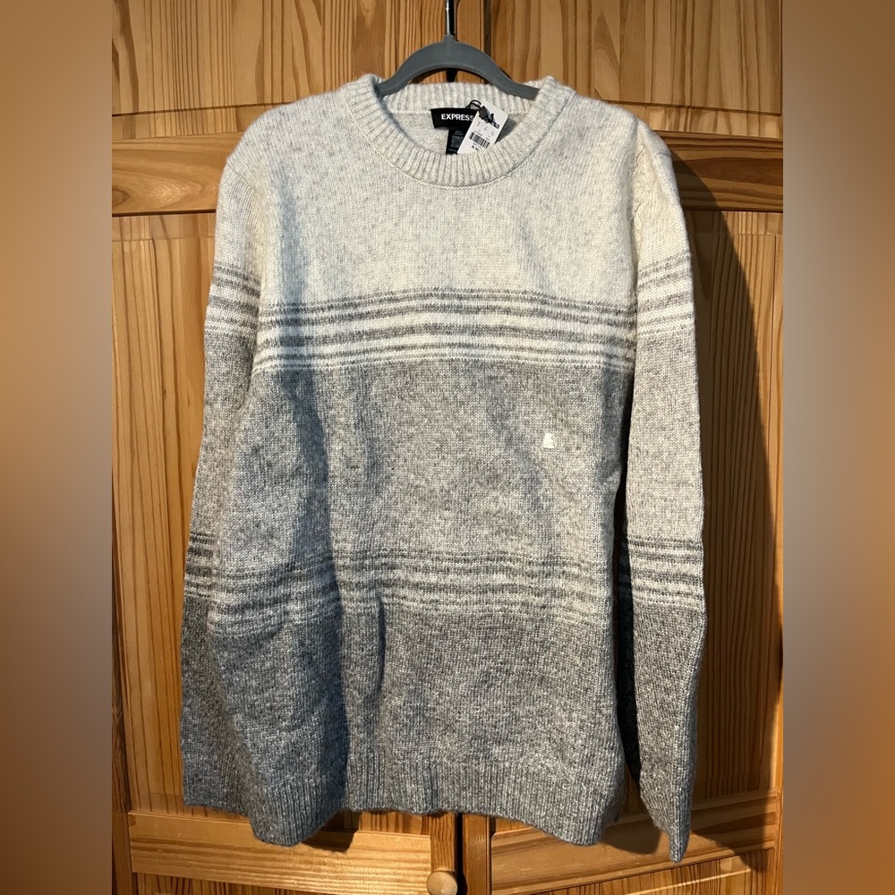 Men’s Gray striped sweater